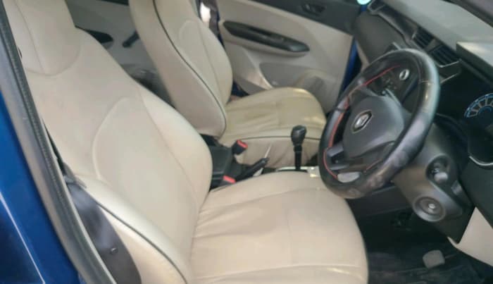 2021 Renault TRIBER RXL MT, Petrol, Manual, 74,096 km, interior