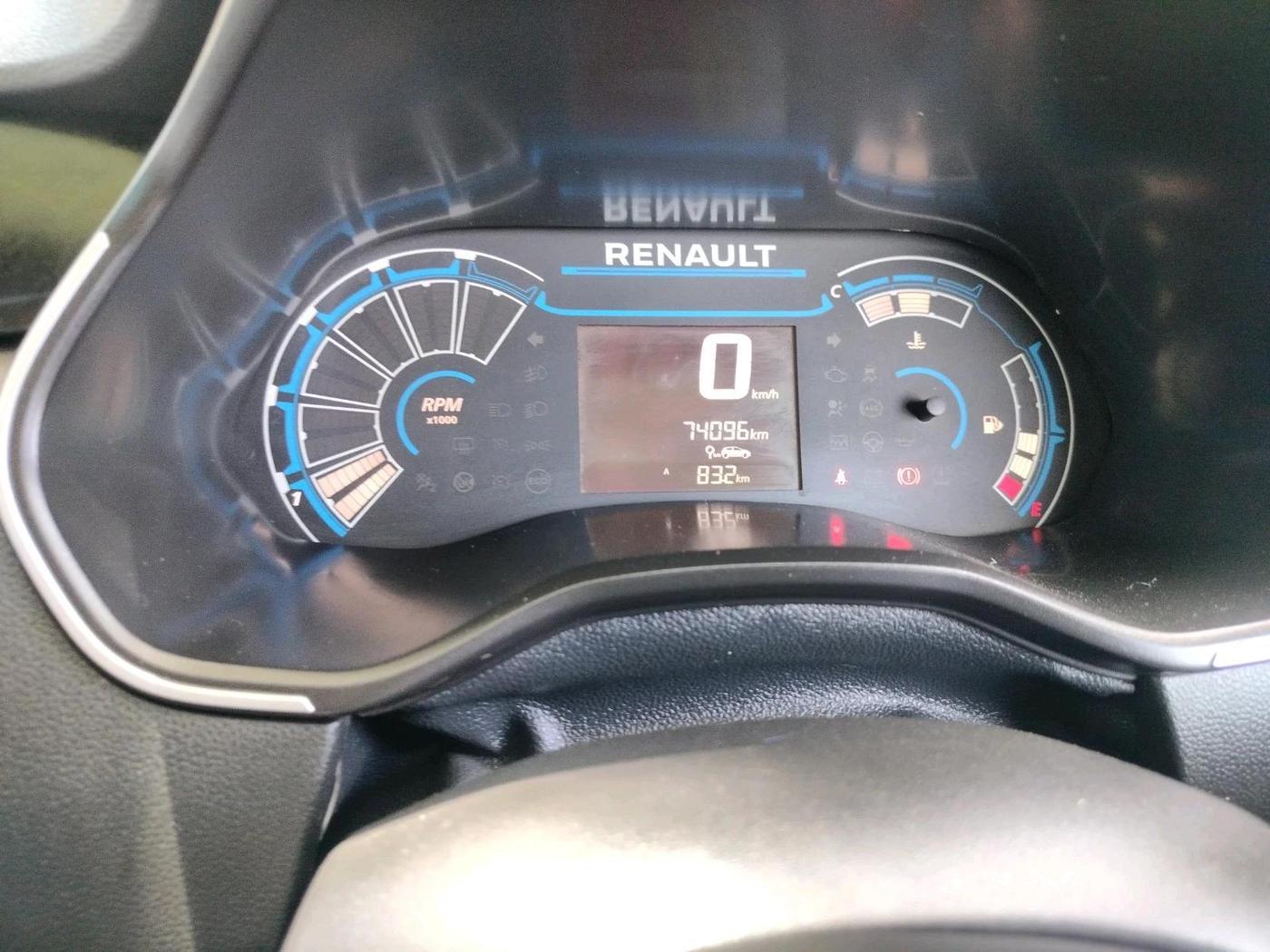 2021 Renault TRIBER RXL MT, Petrol, Manual, 74,250 km, interior