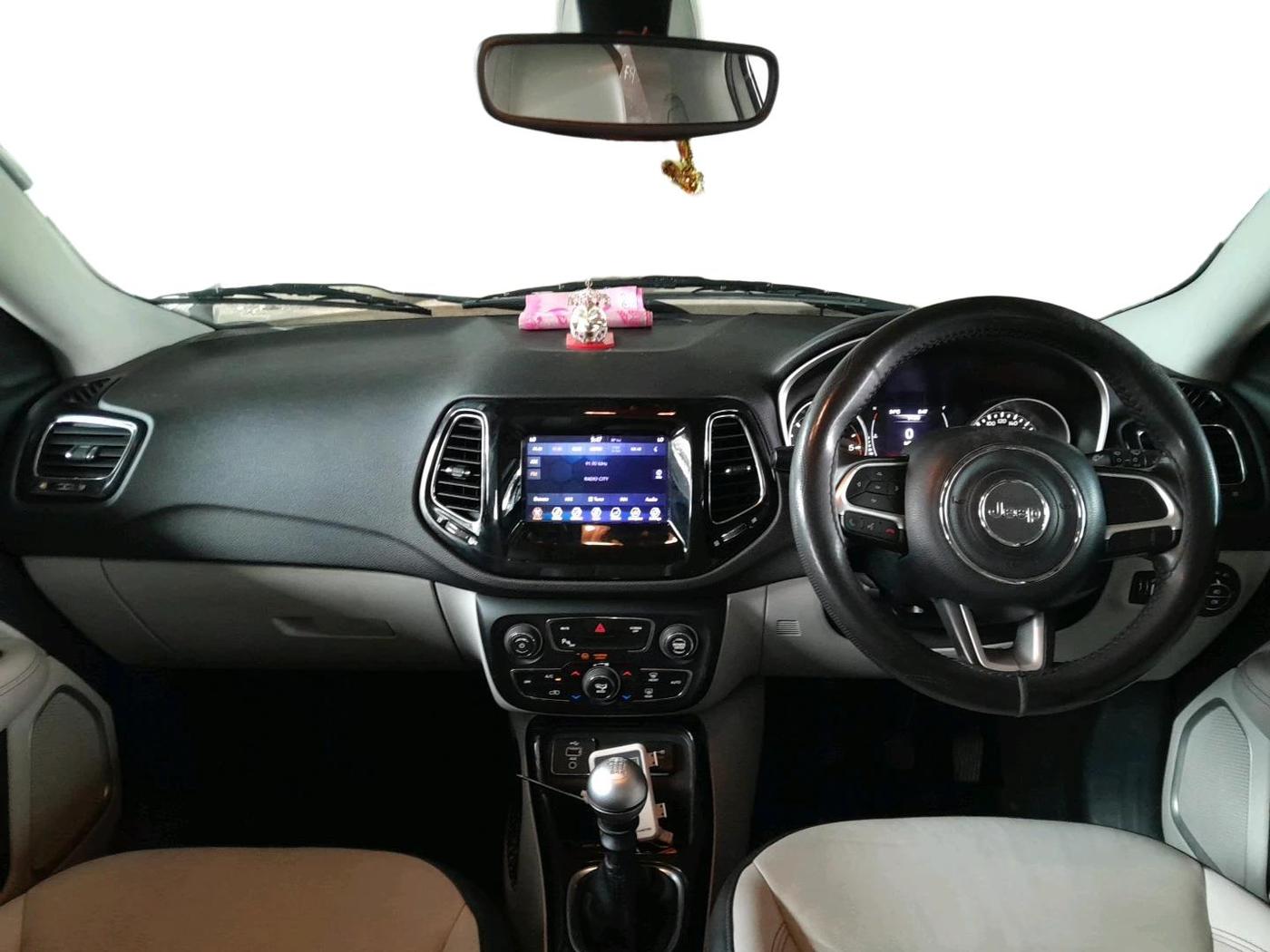 2018 Jeep Compass LIMITED (O) 2.0 DIESEL, Diesel, Manual, 63,049 km, interior