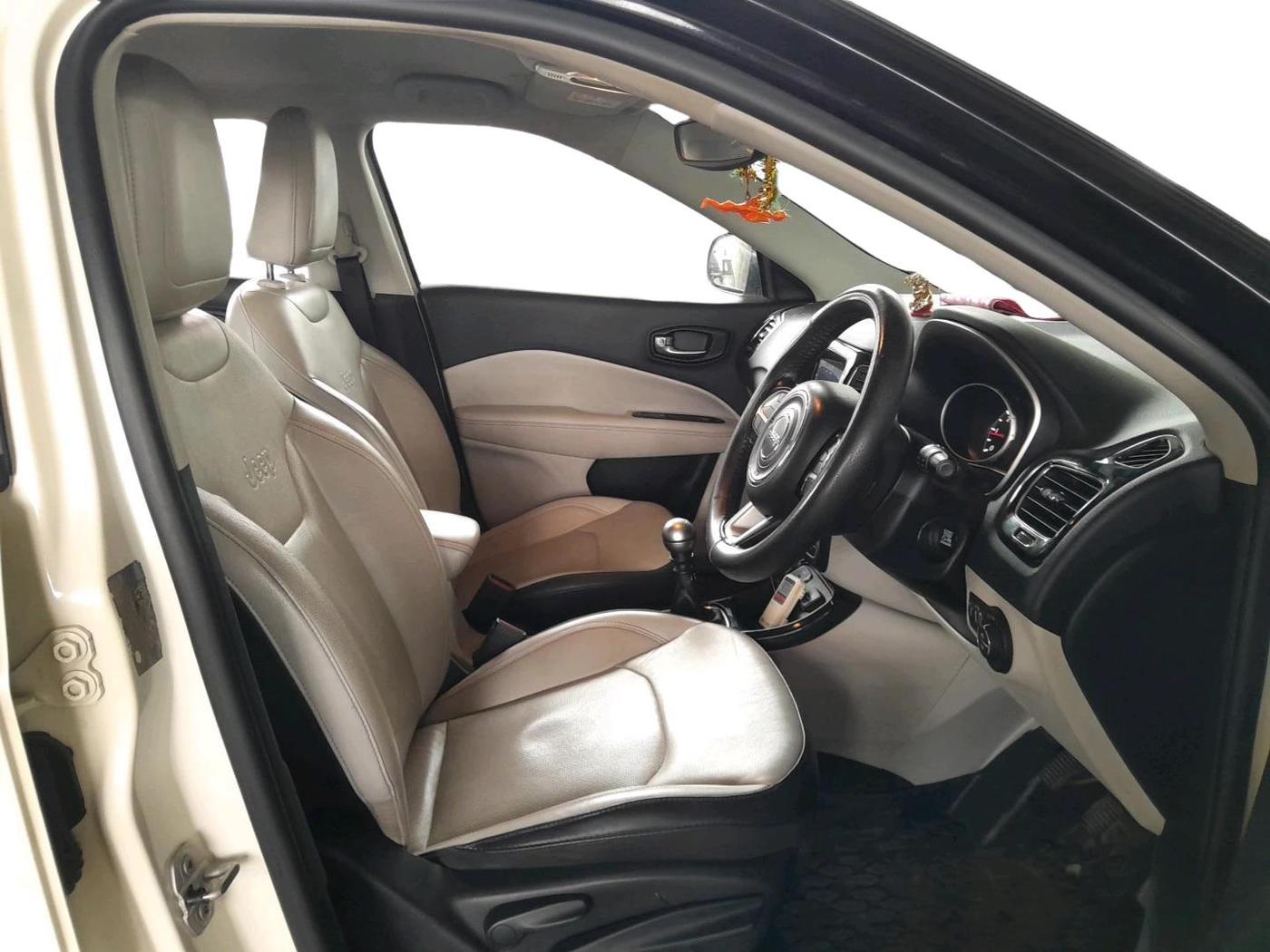 2018 Jeep Compass LIMITED (O) 2.0 DIESEL, Diesel, Manual, 63,049 km, interior