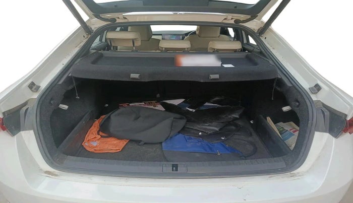 2021 Skoda Octavia L&K 2.0 AT, Petrol, Automatic, 94,723 km, exterior