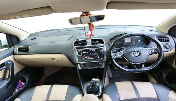 2019 Volkswagen Ameo HIGHLINE PLUS 1.0L 16 ALLOY, CNG, Manual, 1,17,549 km, interior