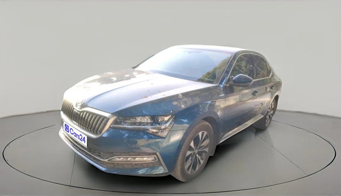 2021 Skoda Superb L&K 2.0 TSI AT, Petrol, Automatic, 50,400 km, exterior