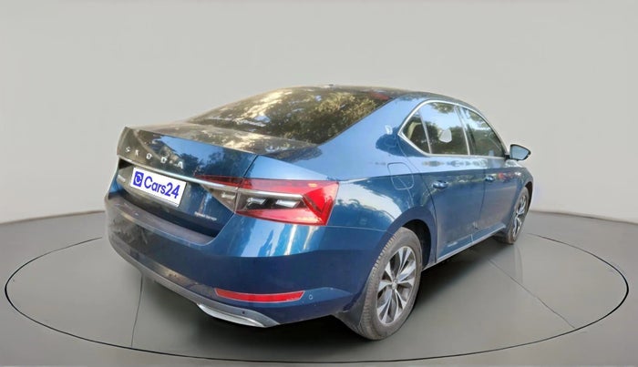 2021 Skoda Superb L&K 2.0 TSI AT, Petrol, Automatic, 50,400 km, exterior