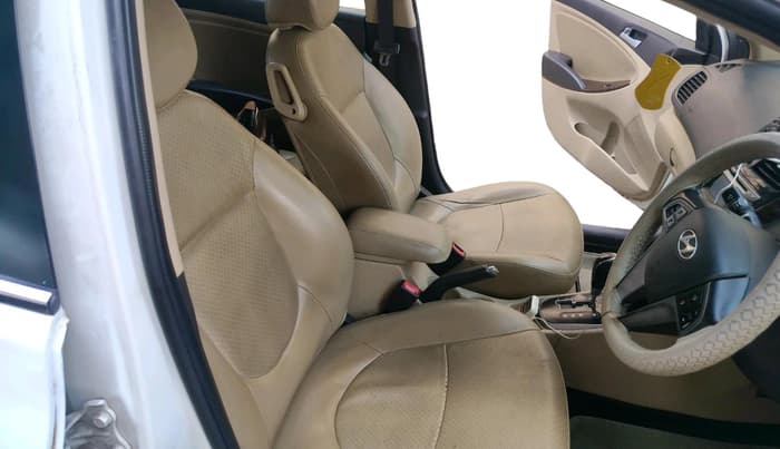 2015 Hyundai Verna FLUIDIC 1.6 CRDI SX AT, Diesel, Automatic, 1,02,459 km, interior