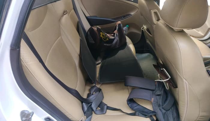 2015 Hyundai Verna FLUIDIC 1.6 CRDI SX AT, Diesel, Automatic, 1,02,459 km, interior