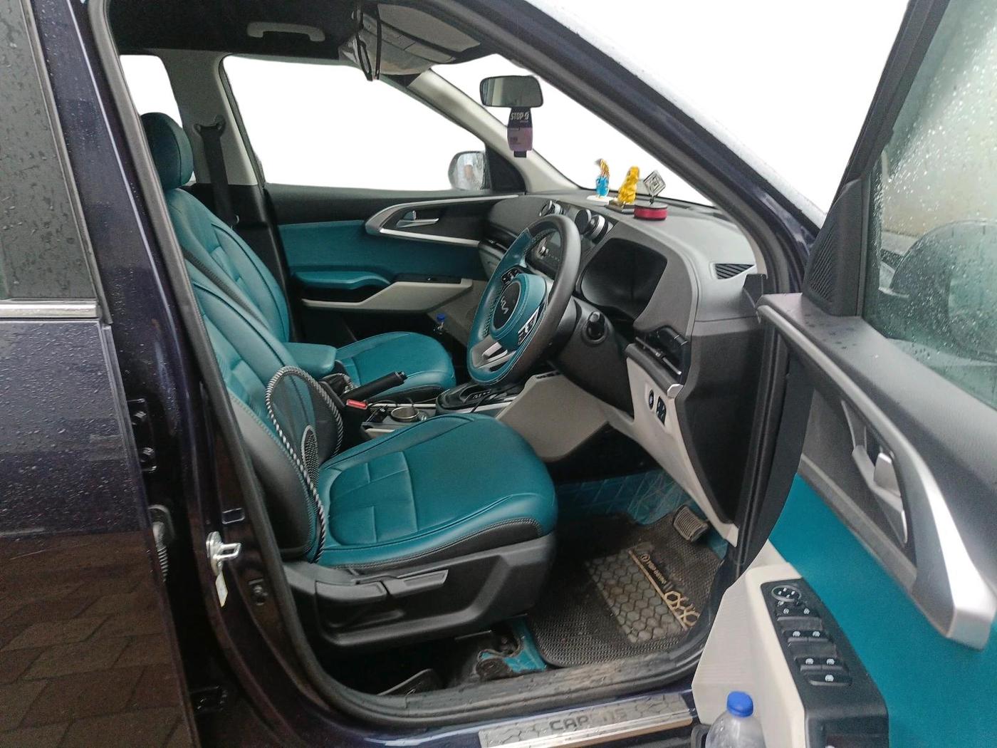 2023 KIA CARENS  PRESTIGE PLUS 1.5 TURBO PETROL DCT 7 STR, Petrol, Automatic, 36,125 km, interior