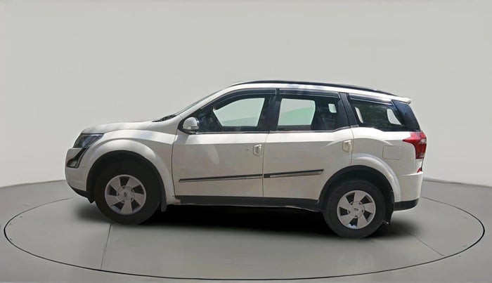 2019 Mahindra XUV500 W7, Diesel, Manual, 83,559 km, exterior