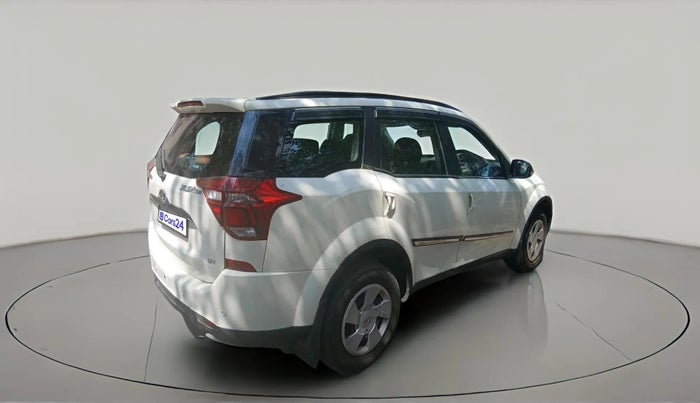 2019 Mahindra XUV500 W7, Diesel, Manual, 83,559 km, exterior