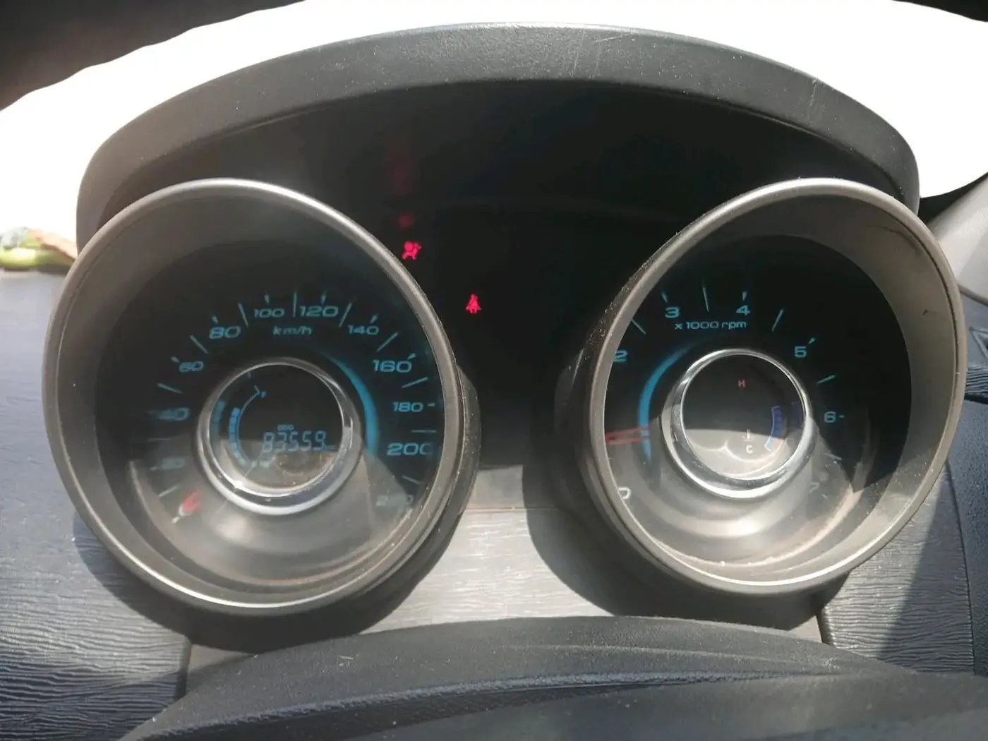 2019 Mahindra XUV500 W7, Diesel, Manual, 83,559 km, interior