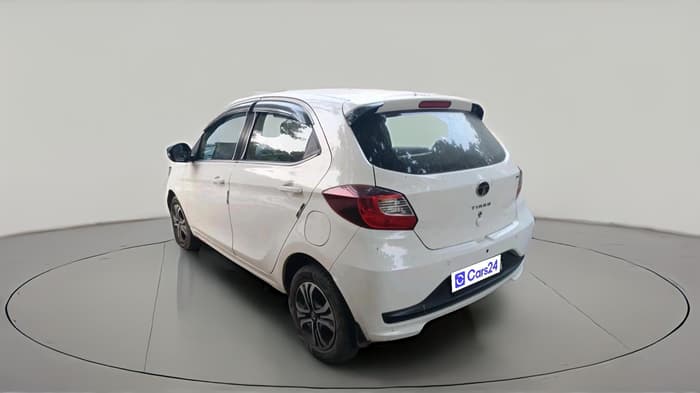 2024 Tata Tiago XTA CNG , CNG, Automatic, 29,510 km, exterior