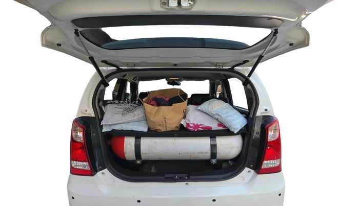 2017 Maruti Wagon R 1.0 VXI AMT, CNG, Automatic, 67,193 km, exterior