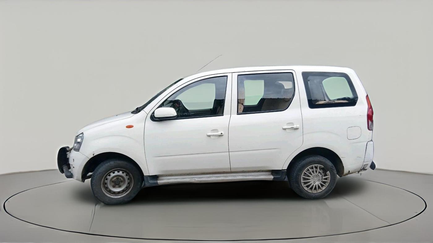 2011 Mahindra Xylo D2 BS III, Diesel, Manual, 1,06,869 km, exterior