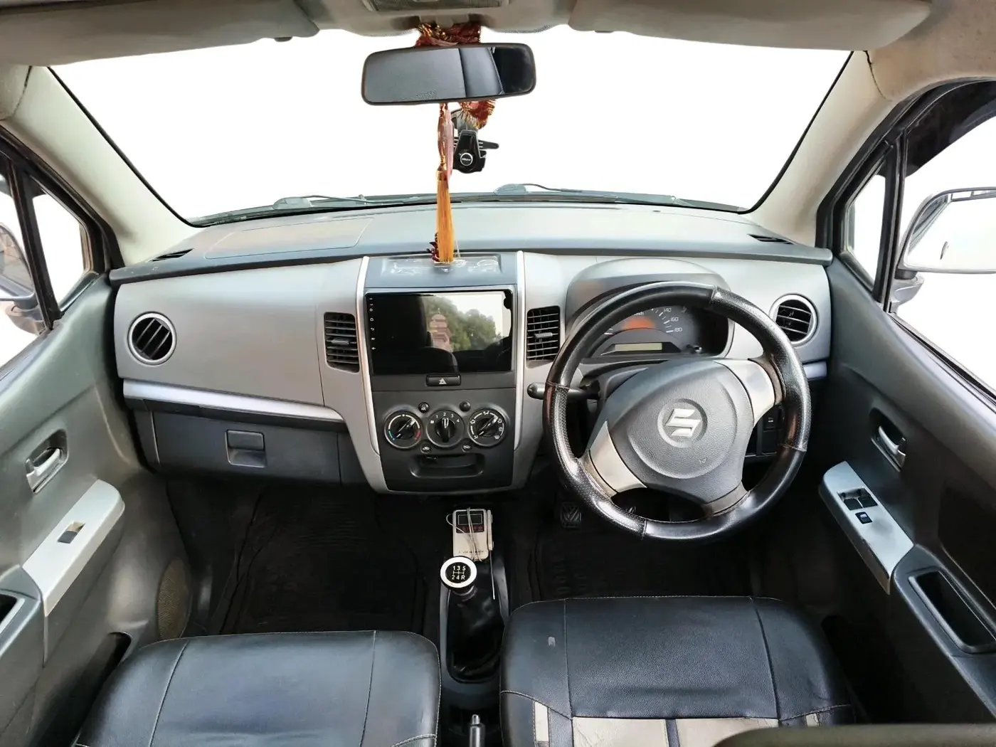 2012 Maruti Wagon R 1.0 LXI, CNG, Manual, 1,00,470 km, interior