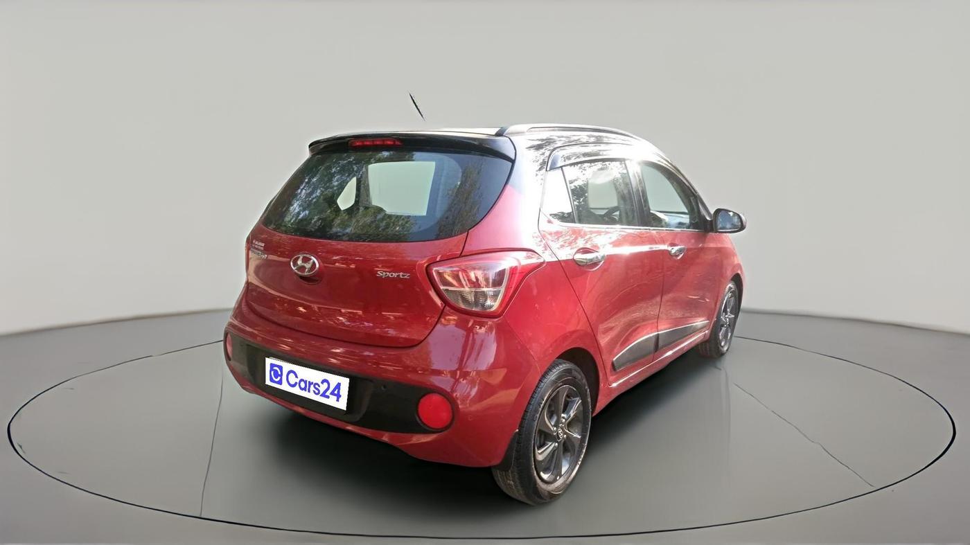 2018 Hyundai Grand i10 SPORTZ 1.2 KAPPA VTVT DUAL TONE, Petrol, Manual, 77,518 km, exterior
