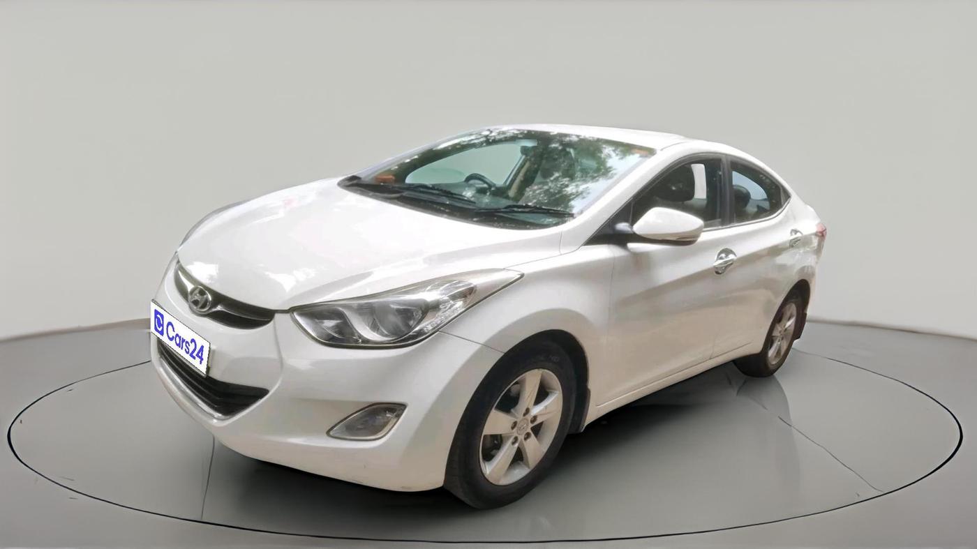 2013 Hyundai New Elantra 1.6 SX MT DIESEL, Diesel, Manual, 1,10,951 km, exterior