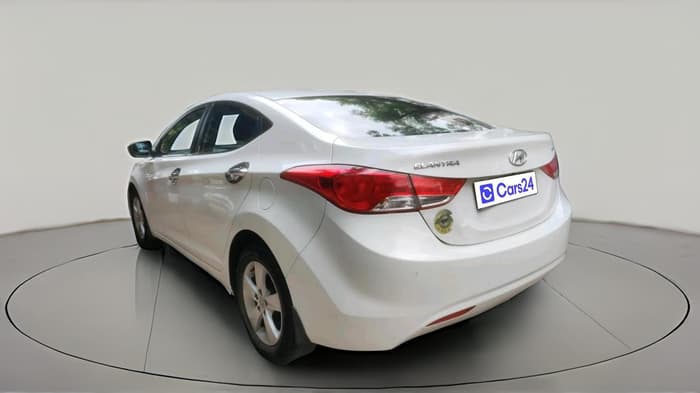 2013 Hyundai New Elantra 1.6 SX MT DIESEL, Diesel, Manual, 1,10,951 km, exterior