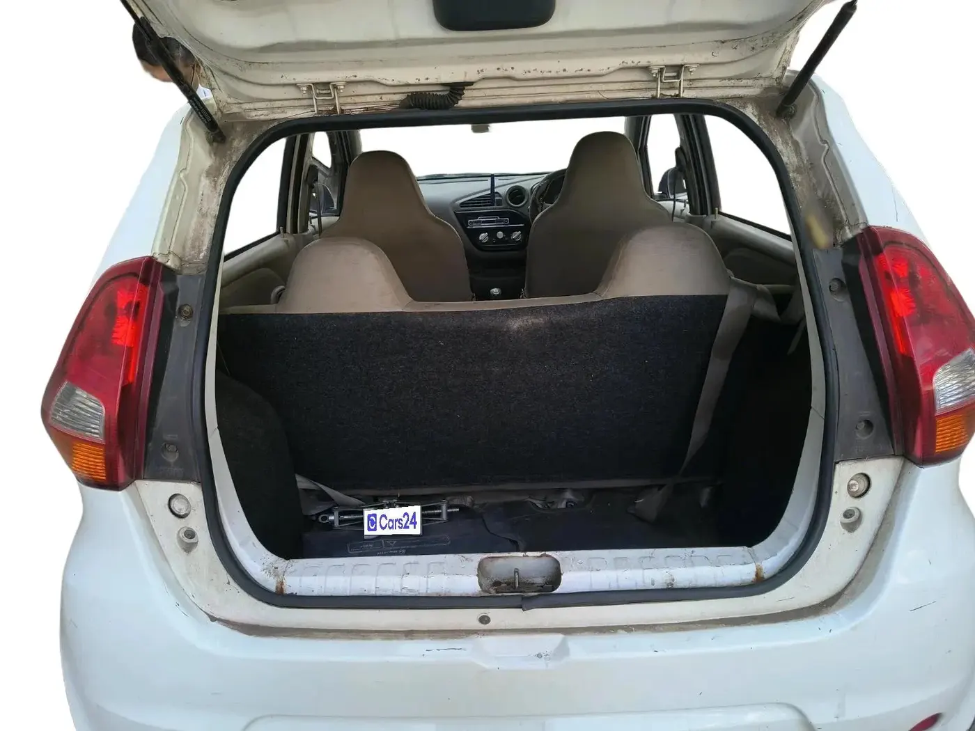2016 Datsun Go A, Petrol, Manual, 31,959 km, exterior