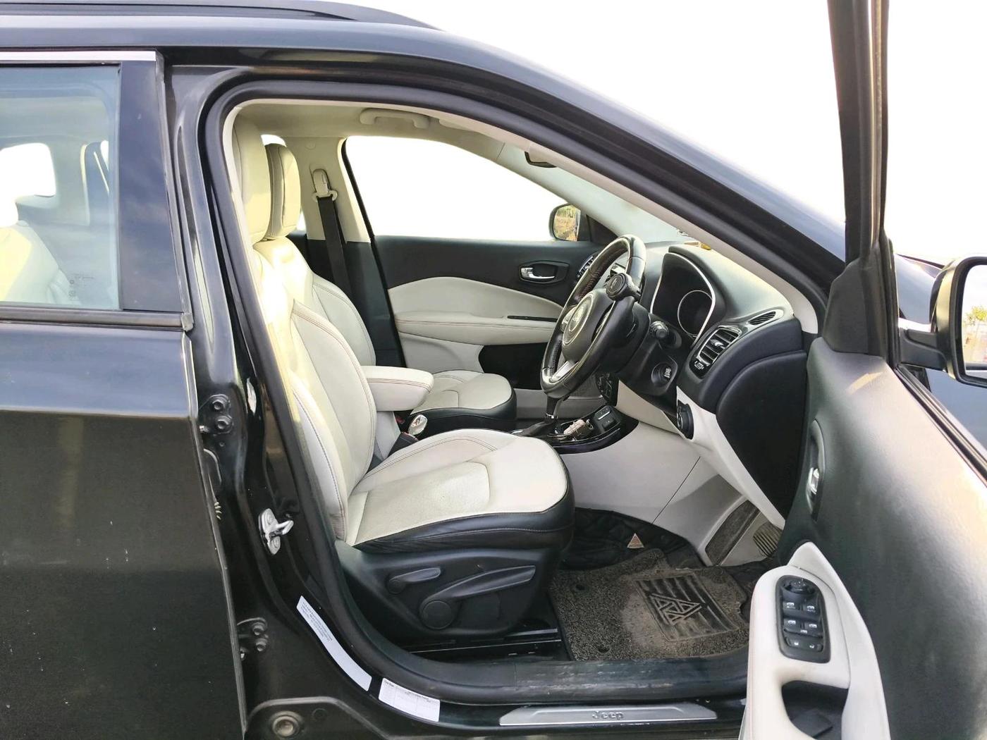 2018 Jeep Compass LIMITED (O) 1.4 PETROL AT, Petrol, Automatic, 69,267 km, interior