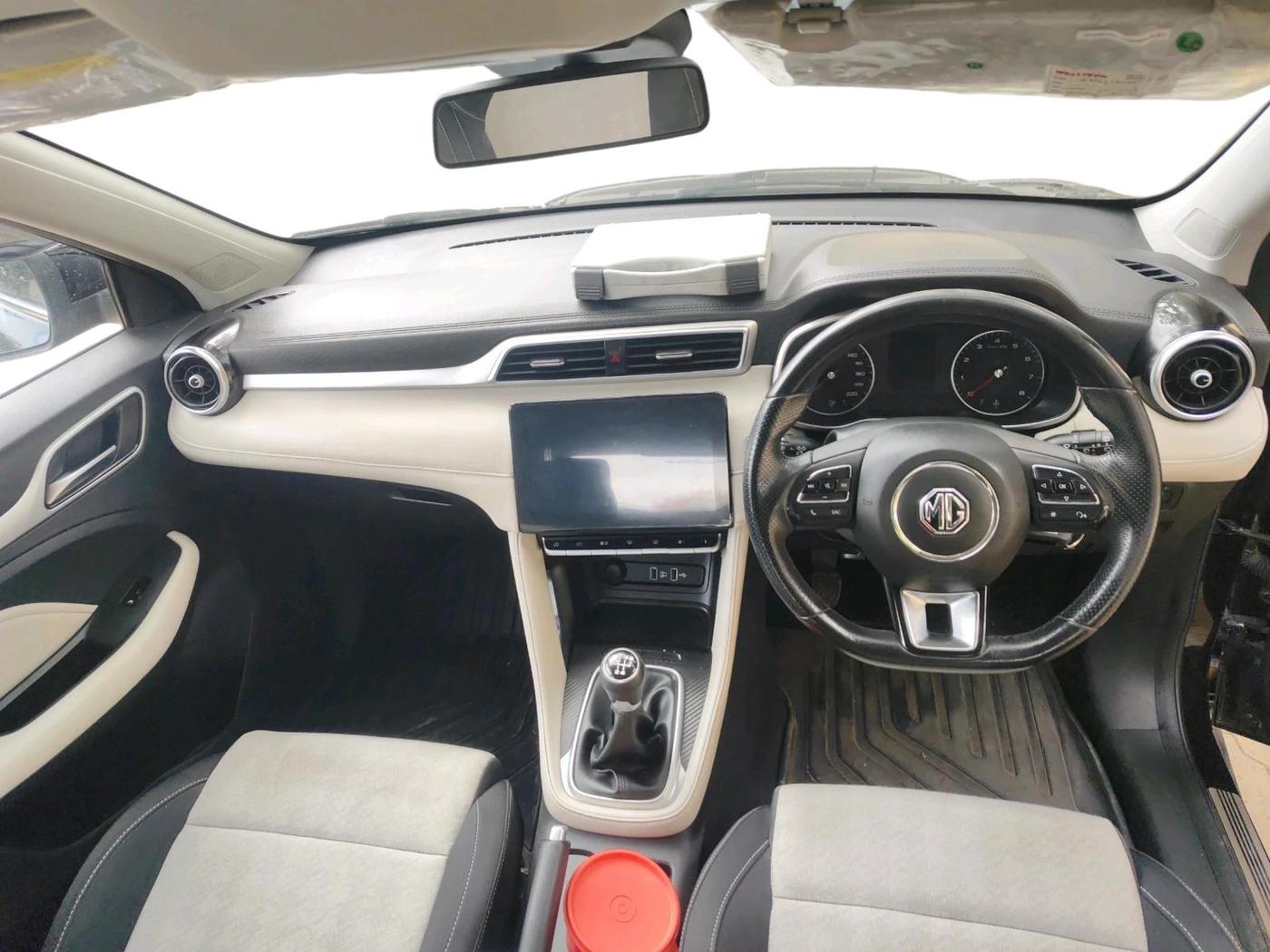 2022 MG ASTOR SUPER EX 1.5 MT, Petrol, Manual, 39,463 km, interior