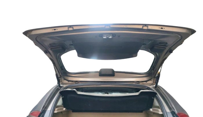 2014 Nissan Terrano XE (D), Diesel, Manual, 2,19,844 km, exterior