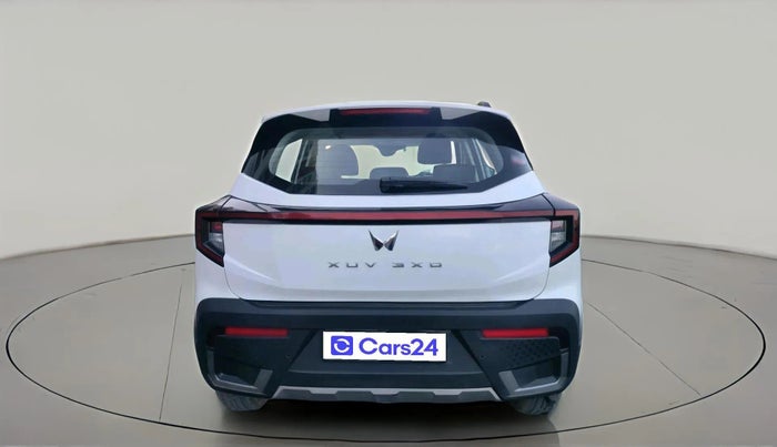 2024 Mahindra XUV 3XO AX5 1.5 Turbo Diesel, Diesel, Manual, 17,039 km, exterior