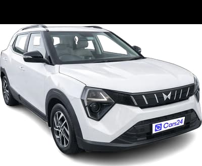 2024 Mahindra XUV 3XO - SUV - Diesel - Manual - ₹11.50 lakh
