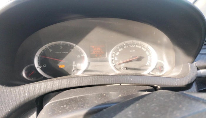 2015 Maruti Swift VDI, Diesel, Manual, 1,04,447 km, interior