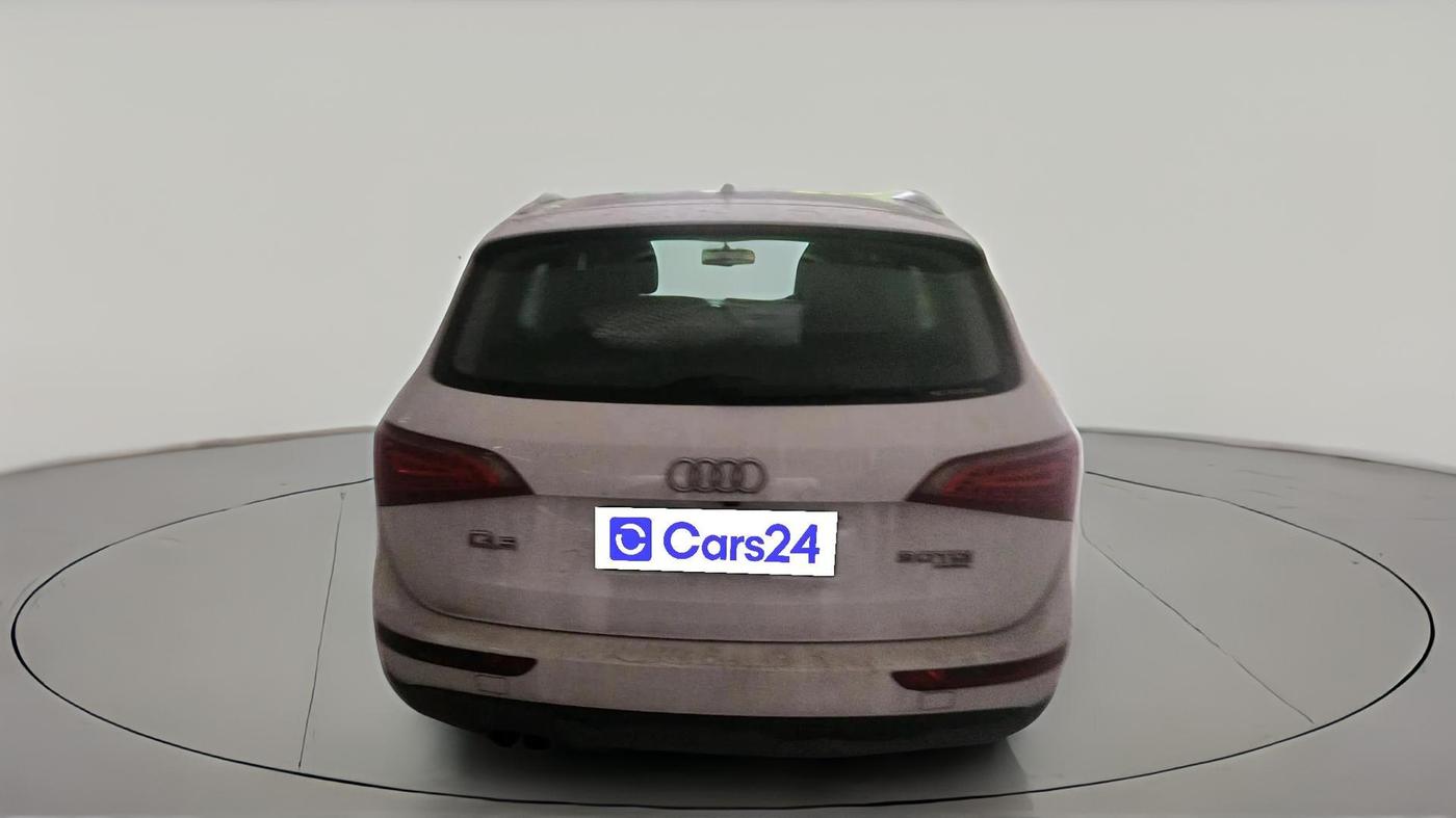 2012 Audi Q5 2.0 TDI QUATTRO, Diesel, Automatic, 2,19,749 km, exterior