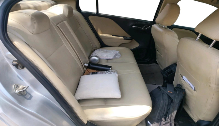 2017 Honda City 1.5L I-DTEC V, Diesel, Manual, 1,10,229 km, interior