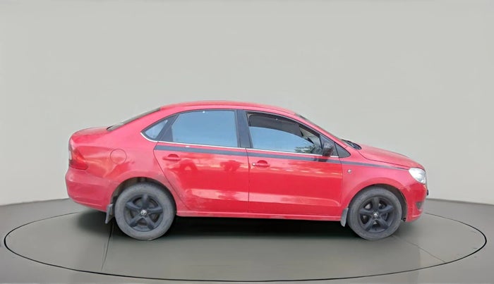 2014 Skoda Rapid ELEGANCE 1.6 TDI CR MT, Diesel, Manual, 92,003 km, exterior