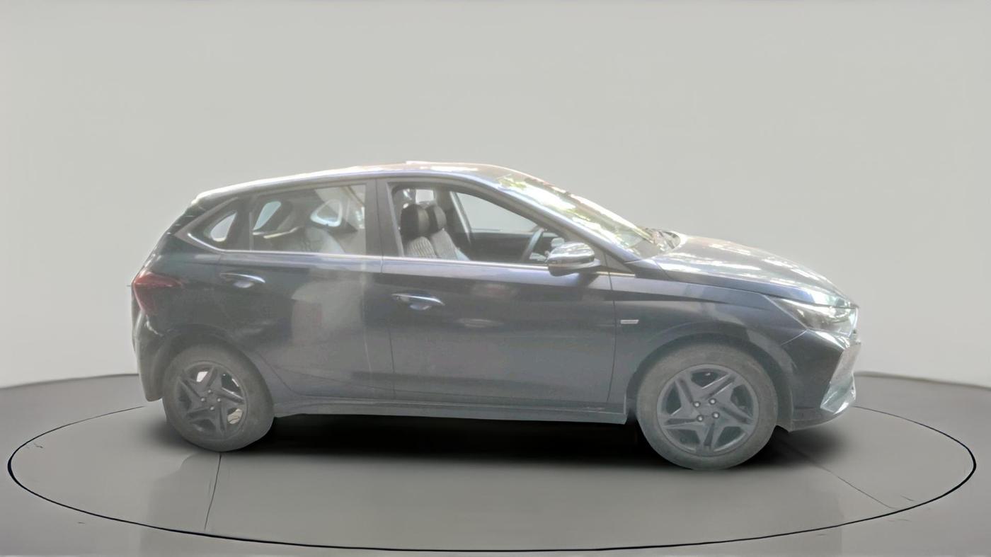 2021 Hyundai NEW I20 SPORTZ 1.2 AT, Petrol, Automatic, 23,817 km, exterior