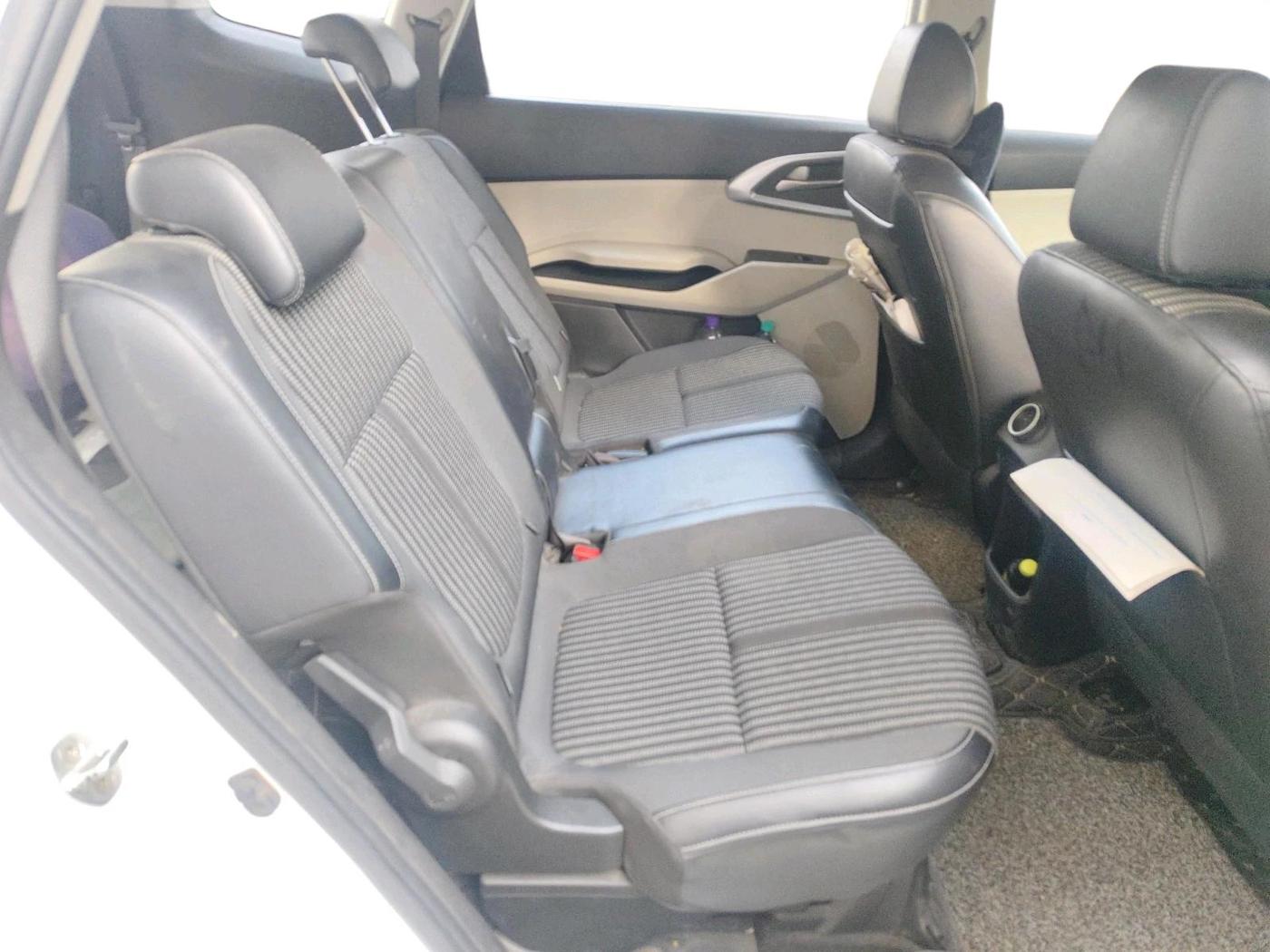 2022 KIA CARENS PRESTIGE 1.5 PETROL 7 STR, Petrol, Manual, 49,071 km, interior