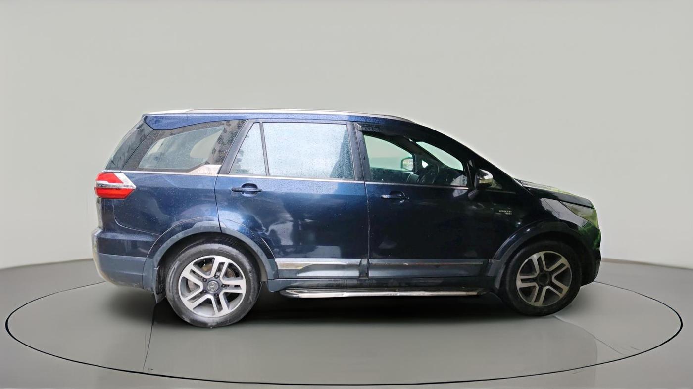 2017 Tata Hexa XT 4X2 7 STR, Diesel, Manual, 3,30,970 km, exterior
