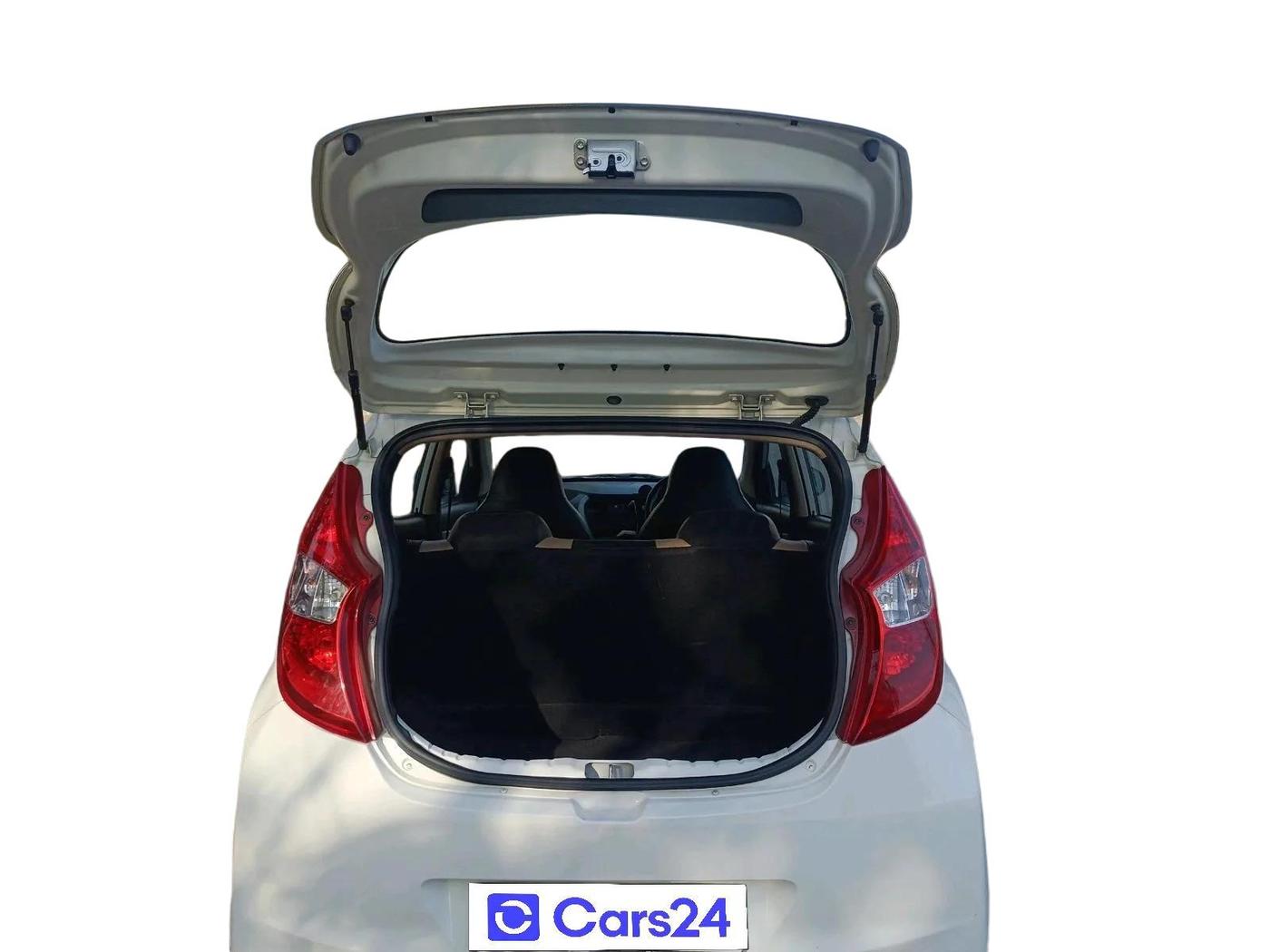 2015 Hyundai Eon ERA +, Petrol, Manual, 26,542 km, exterior