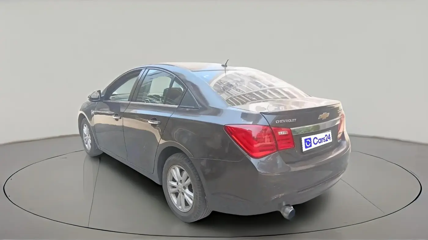 2017 Chevrolet Cruze LTZ AT, Diesel, Automatic, 90,728 km, exterior