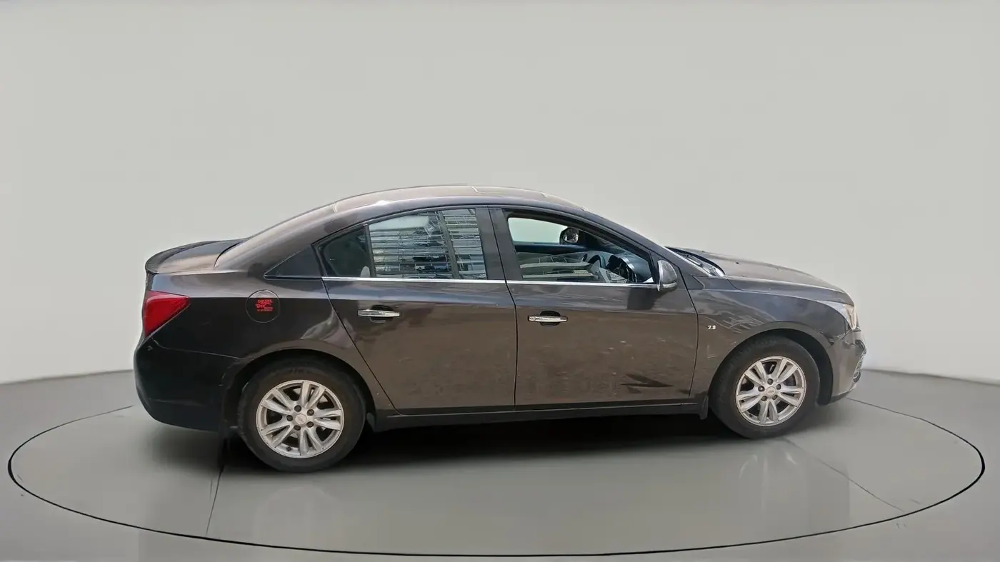 2017 Chevrolet Cruze LTZ AT, Diesel, Automatic, 90,728 km, exterior