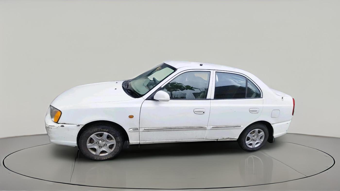2011 Hyundai Accent GLE, CNG, Manual, 1,72,140 km, exterior