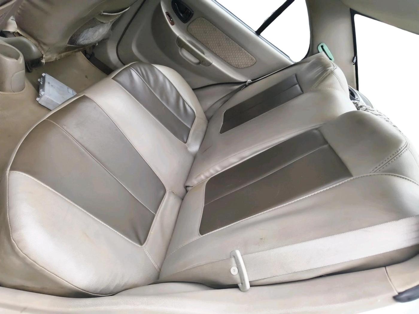 2011 Hyundai Accent GLE, CNG, Manual, 1,72,140 km, interior