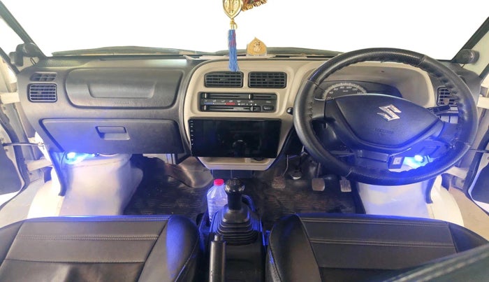 2022 Maruti Eeco 5 STR AC (O), CNG, Manual, 65,792 km, interior