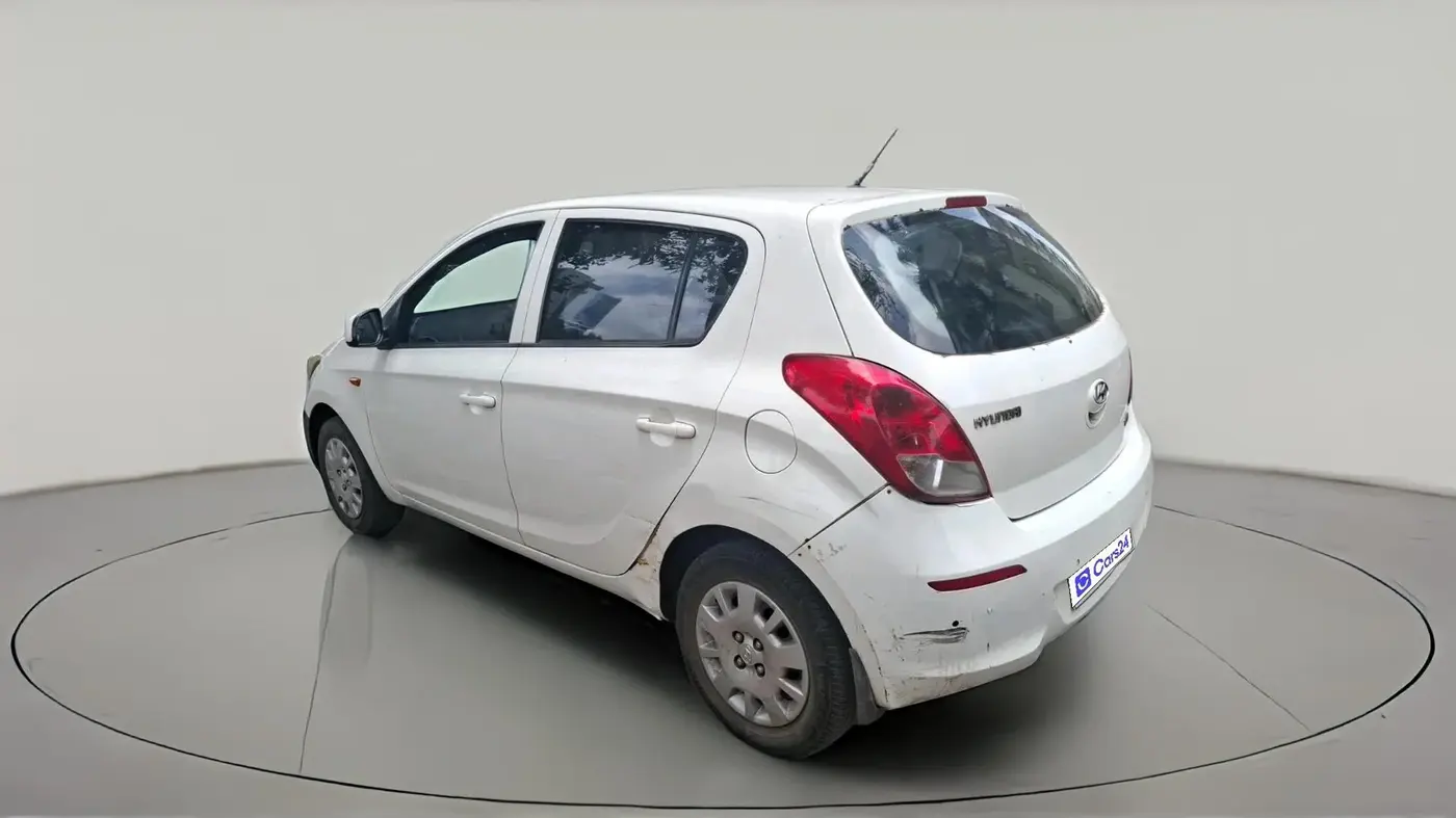 2012 Hyundai i20 MAGNA 1.2, Petrol, Manual, 1,56,808 km, exterior