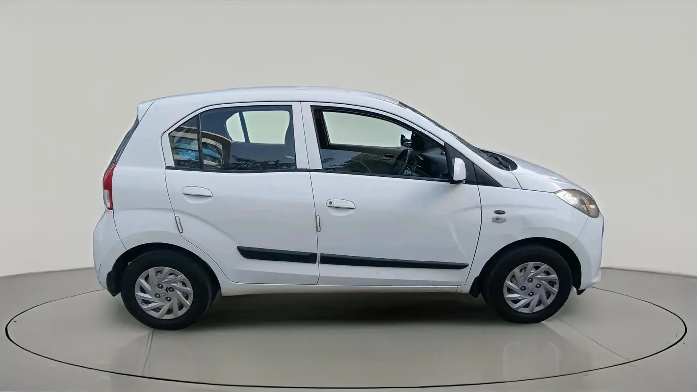 2018 Hyundai NEW SANTRO MAGNA CNG, CNG, Manual, 1,03,322 km, exterior