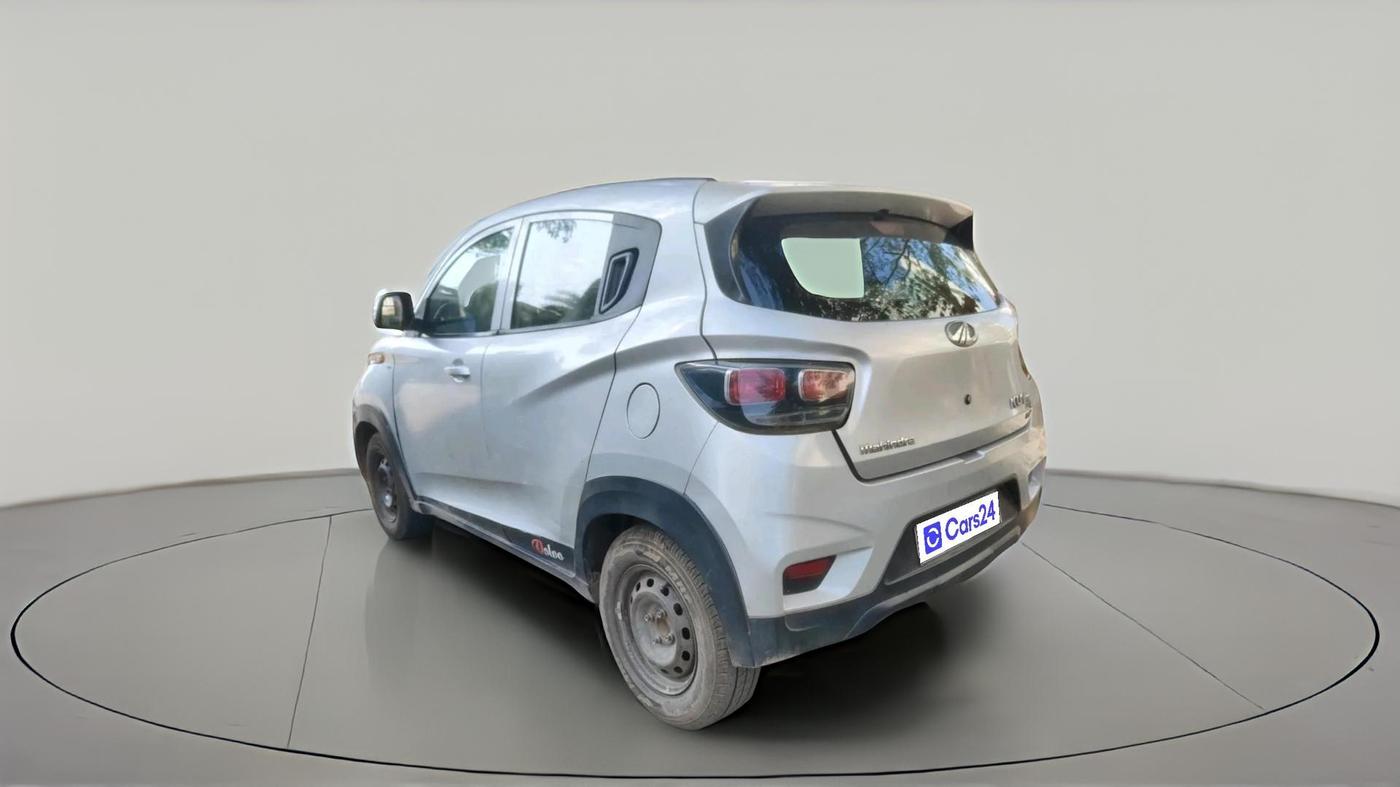2018 Mahindra KUV 100 NXT K4+ P 6 STR, CNG, Manual, 1,34,084 km, exterior