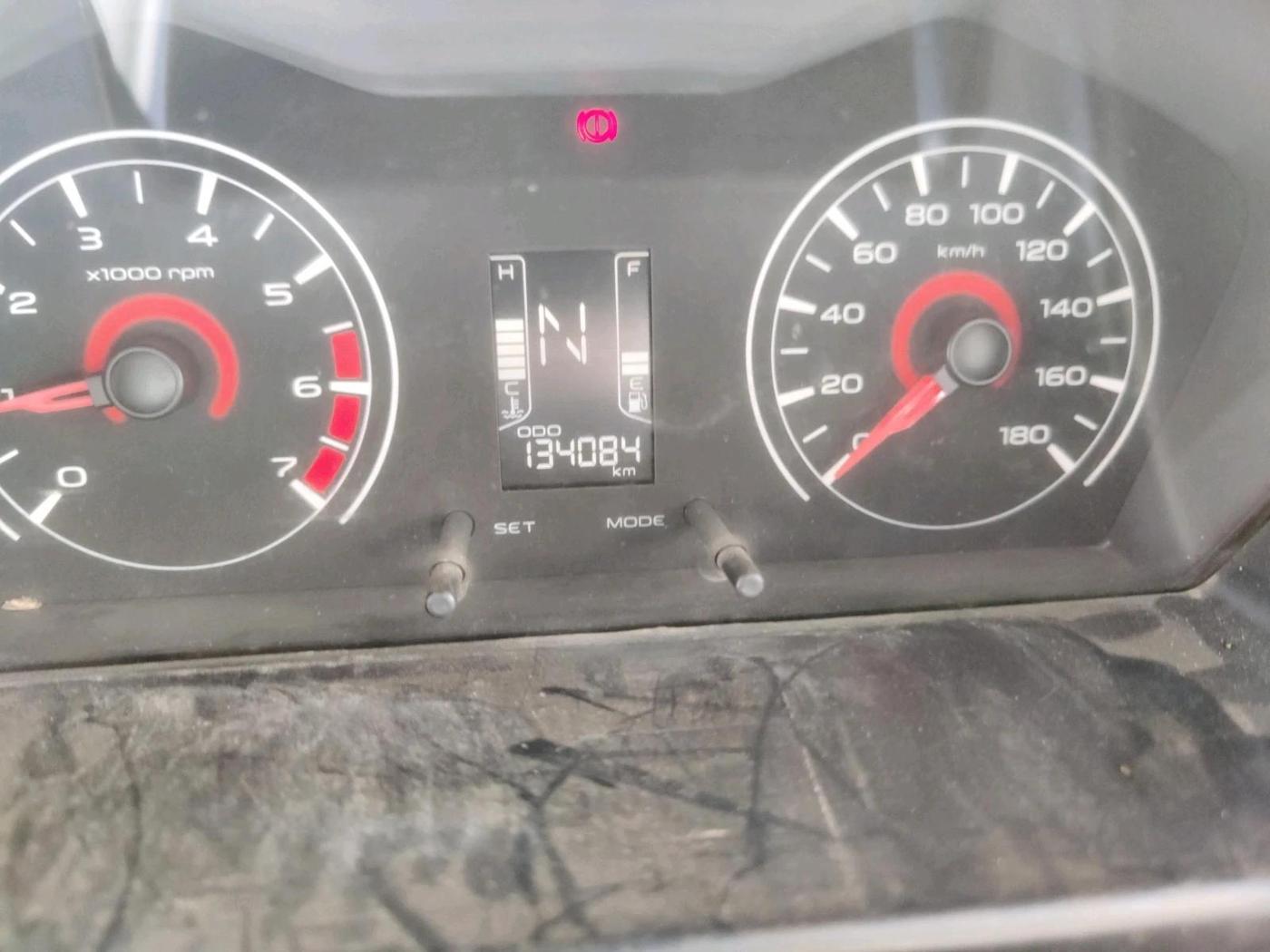 2018 Mahindra KUV 100 NXT K4+ P 6 STR, CNG, Manual, 1,34,084 km, interior