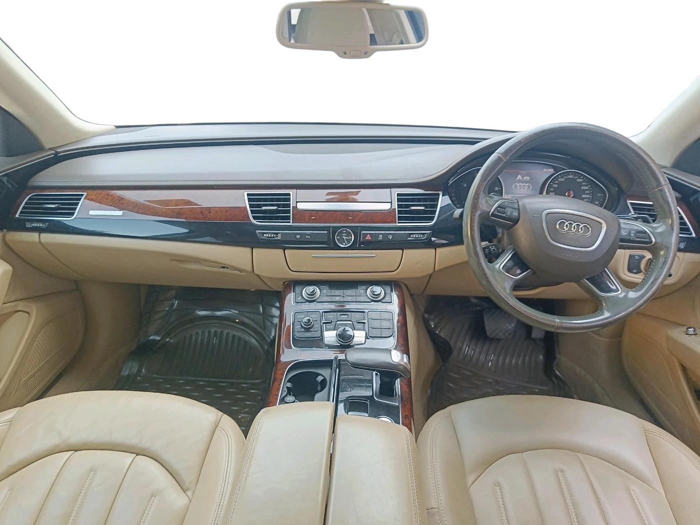 2013 Audi A8L 3.0 TDI quattro, Diesel, Automatic, 93,729 km, interior