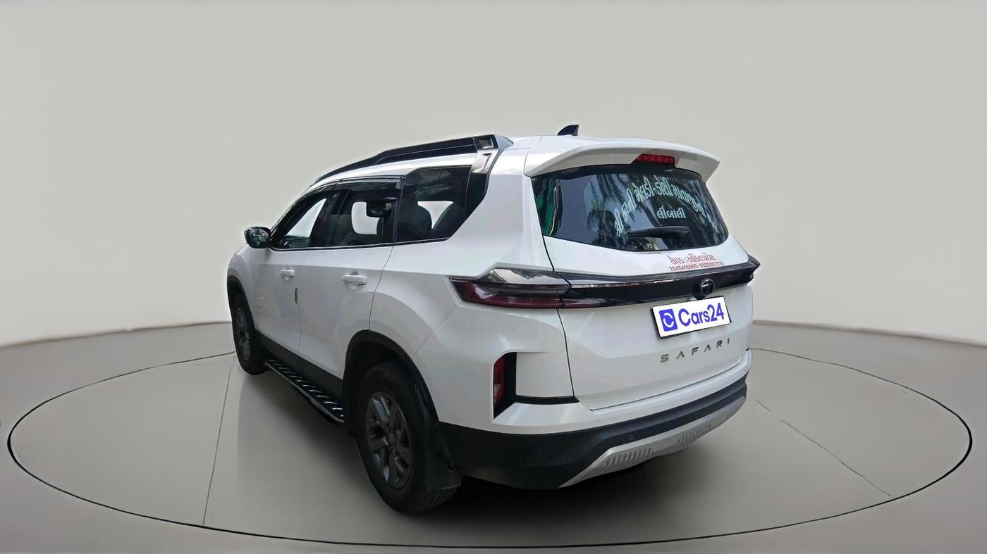2024 Tata Safari PURE PLUS S, Diesel, Manual, 86,219 km, exterior