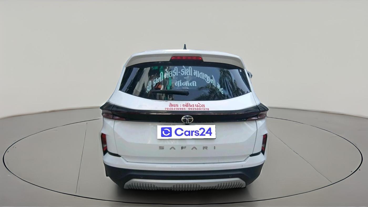 2024 Tata Safari PURE PLUS S, Diesel, Manual, 86,219 km, exterior