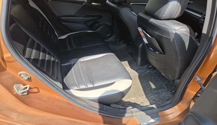 2017 Honda WR-V 1.5L I-DTEC VX MT, Diesel, Manual, 96,729 km, interior