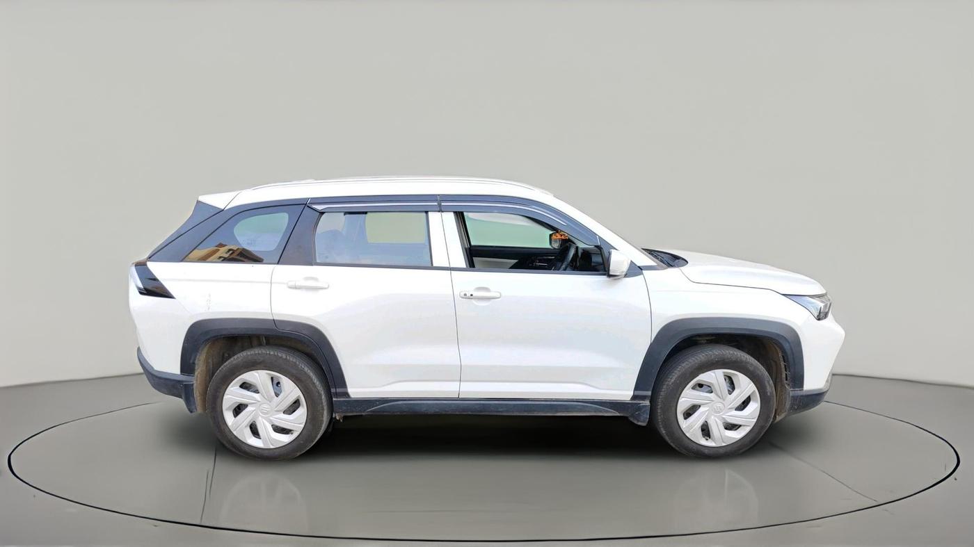 2025 Maruti Victoris Vxi 1.5 eCVT, Hybrid, Automatic, 4,104 km, exterior