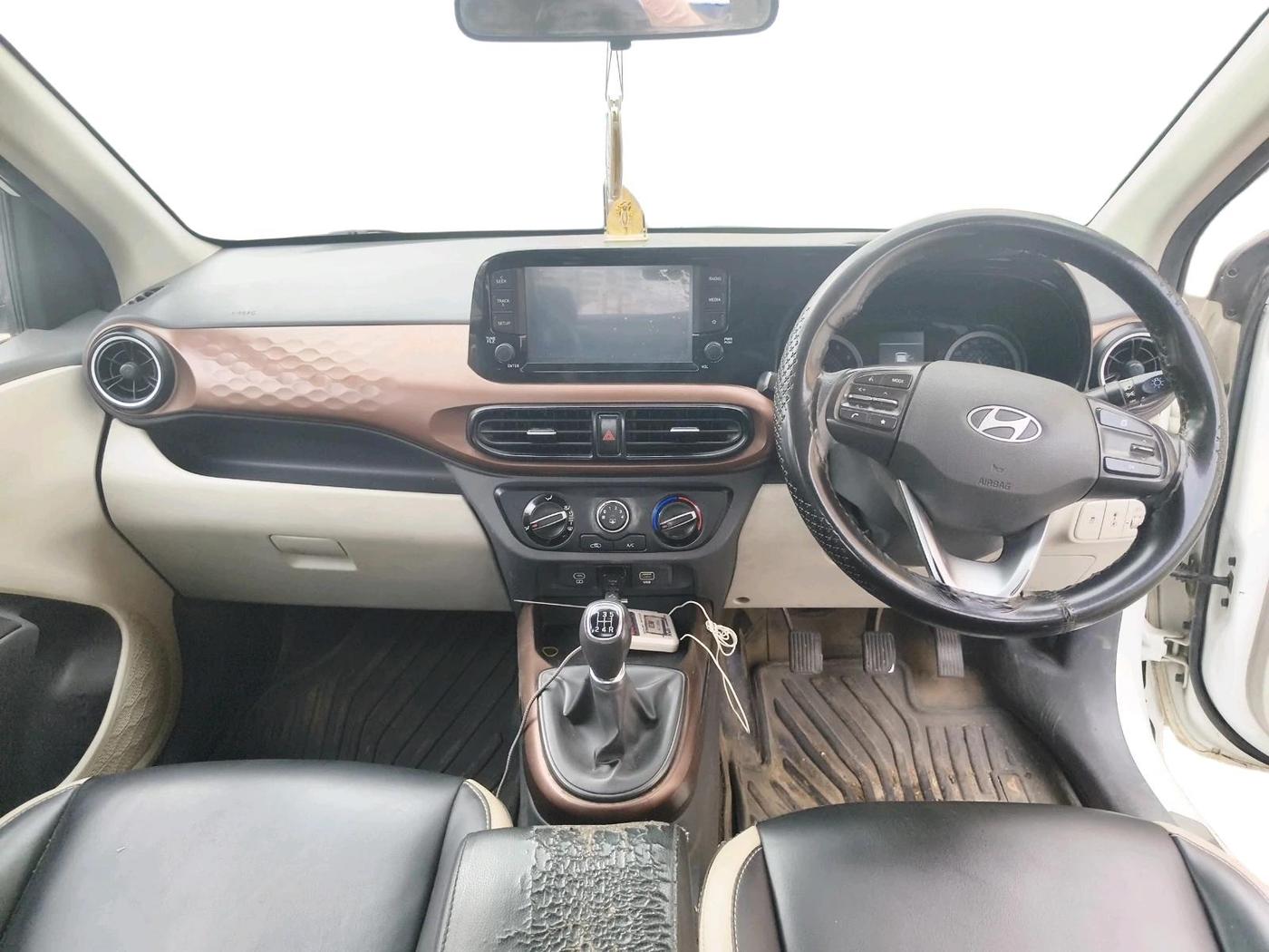 2023 Hyundai AURA SX 1.2 CNG, CNG, Manual, 61,240 km, interior